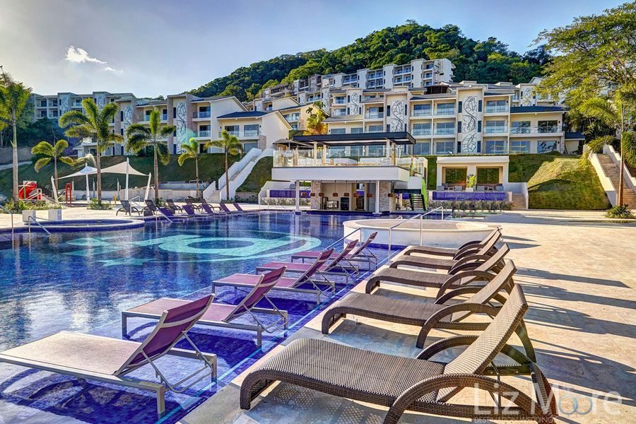 Planet-Hollywood-Costa-Rica-main-pool-loungers.jpg