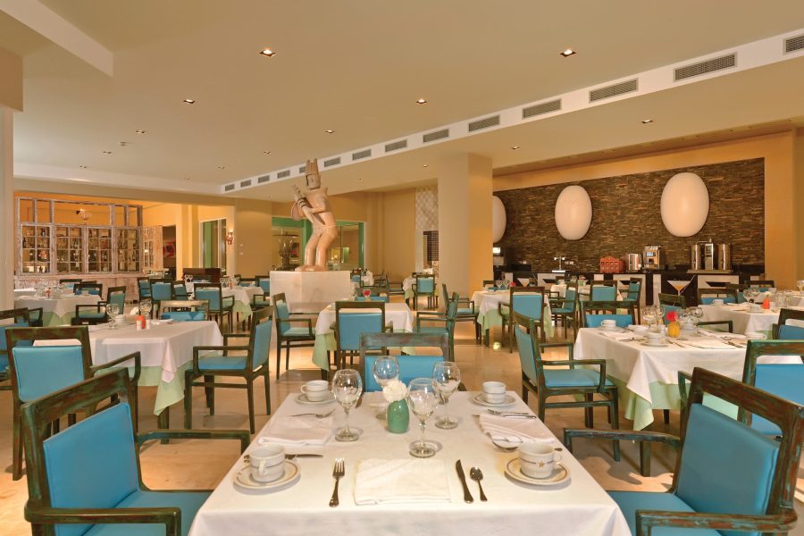 Restaurant1.jpg