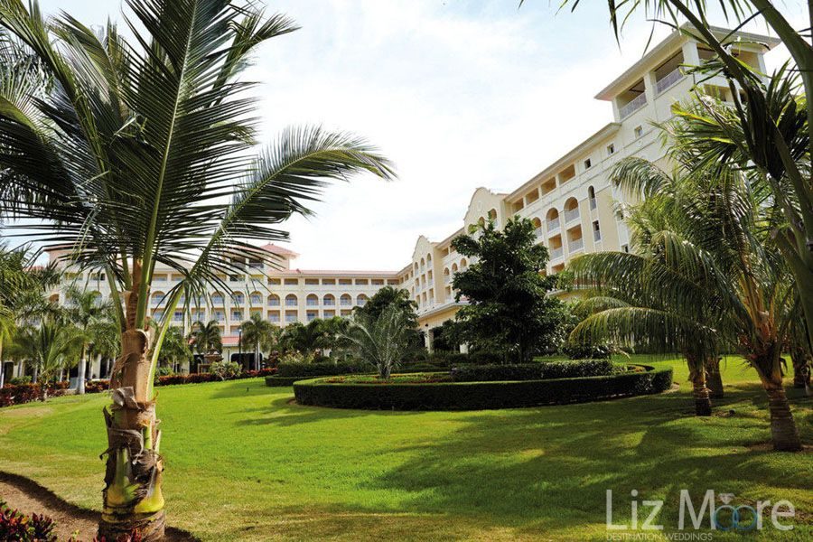 Riu-Guanacaste-Costa-Rica-grounds.jpg