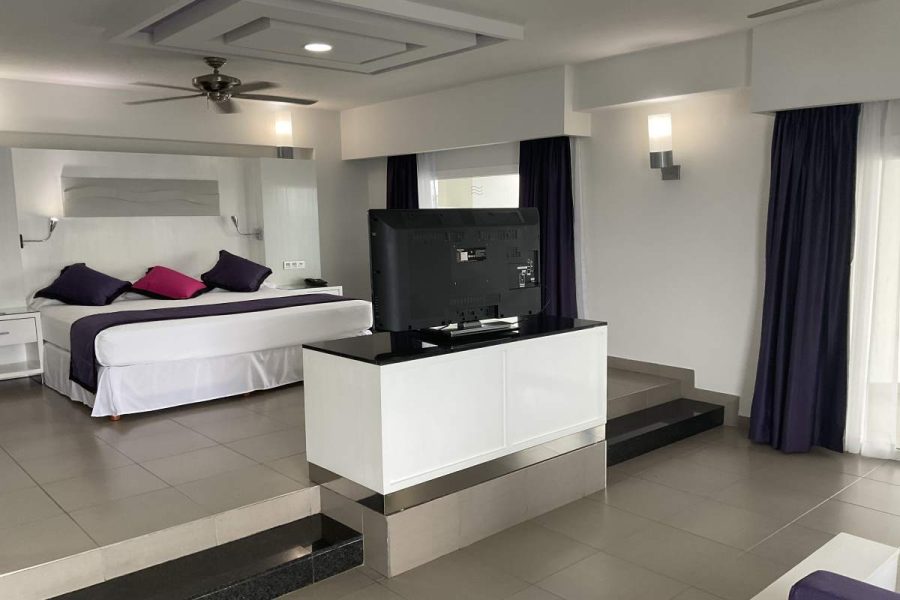 Riu-Palace-Peninsula-001