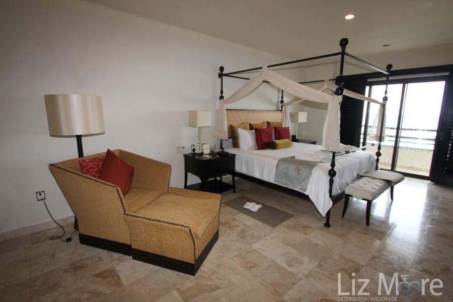 Secrets-Maroma-Beach-Room.jpg