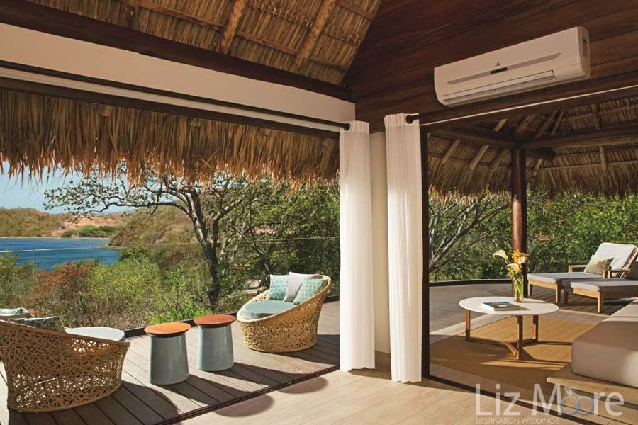 Secrets-Papagayo-lounge-area.jpg
