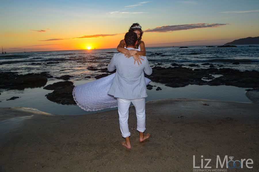 Tamarindo-Diria-Beach-couple-on-beach.jpg