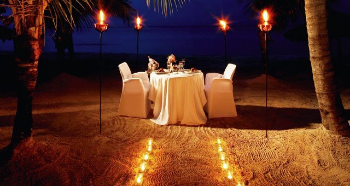 private-beach-dining.jpg